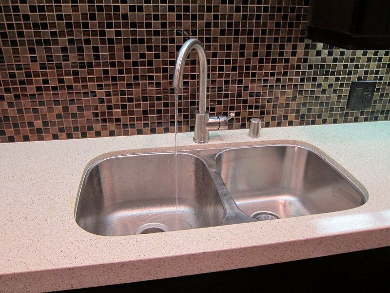 Kitchen sink and glass tile
